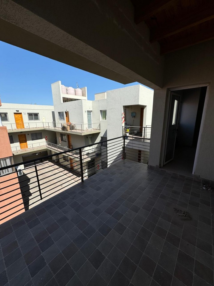 GREENWOOD INMOBILIARIA VENDE EXCELENTE DEPARTAMENTO APTO CREDITO HIPOTECARIO A ESTRENAR EN GUAYMALLEN