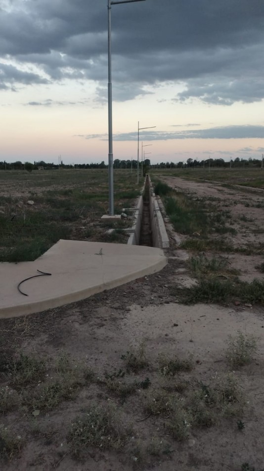 GREENWOOD INMOBILIARIA VENDE LOTE EN EL B° COOP AGUA Y ENERGIA