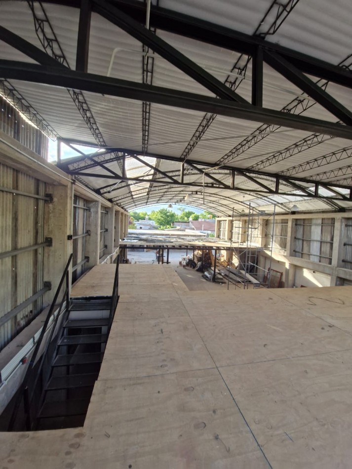 GREENWOOD INMOBILIARIA ALQUILA GALPON EN LUJAN DE CUYO