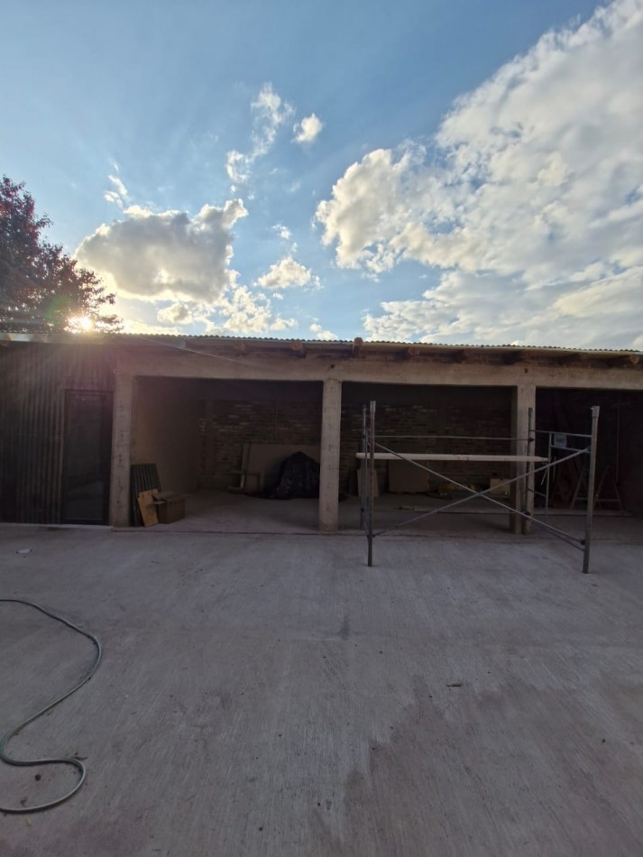 GREENWOOD INMOBILIARIA ALQUILA GALPON EN LUJAN DE CUYO