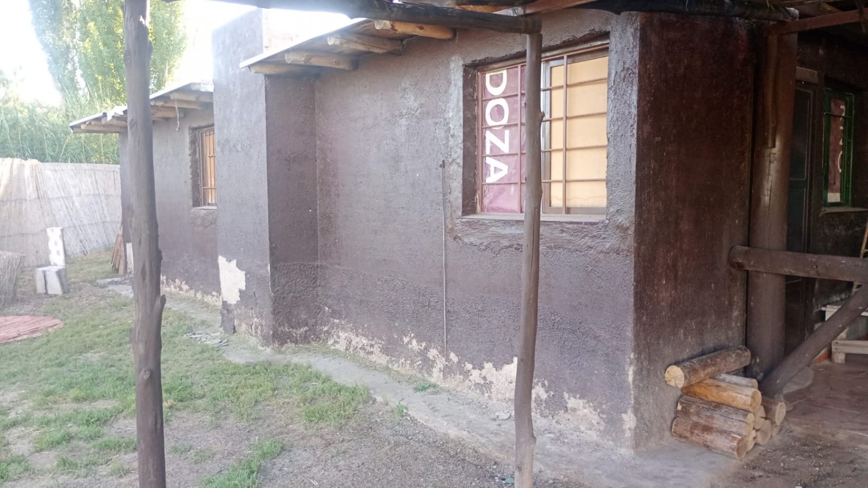 GREENWOOD INMOBILIARIA VENDE QUINCHO CON PILETA EN GUAYMALLEN