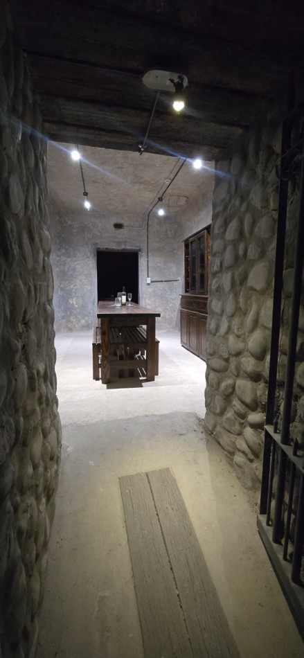 GREENWOOD INMOBILIARIA VENDE BODEGA EN MAIPU 