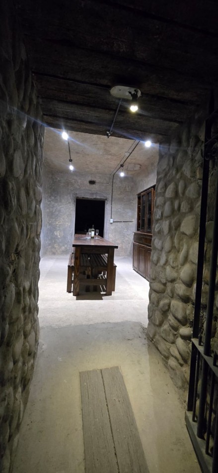 GREENWOOD INMOBILIARIA VENDE BODEGA EN MAIPU 