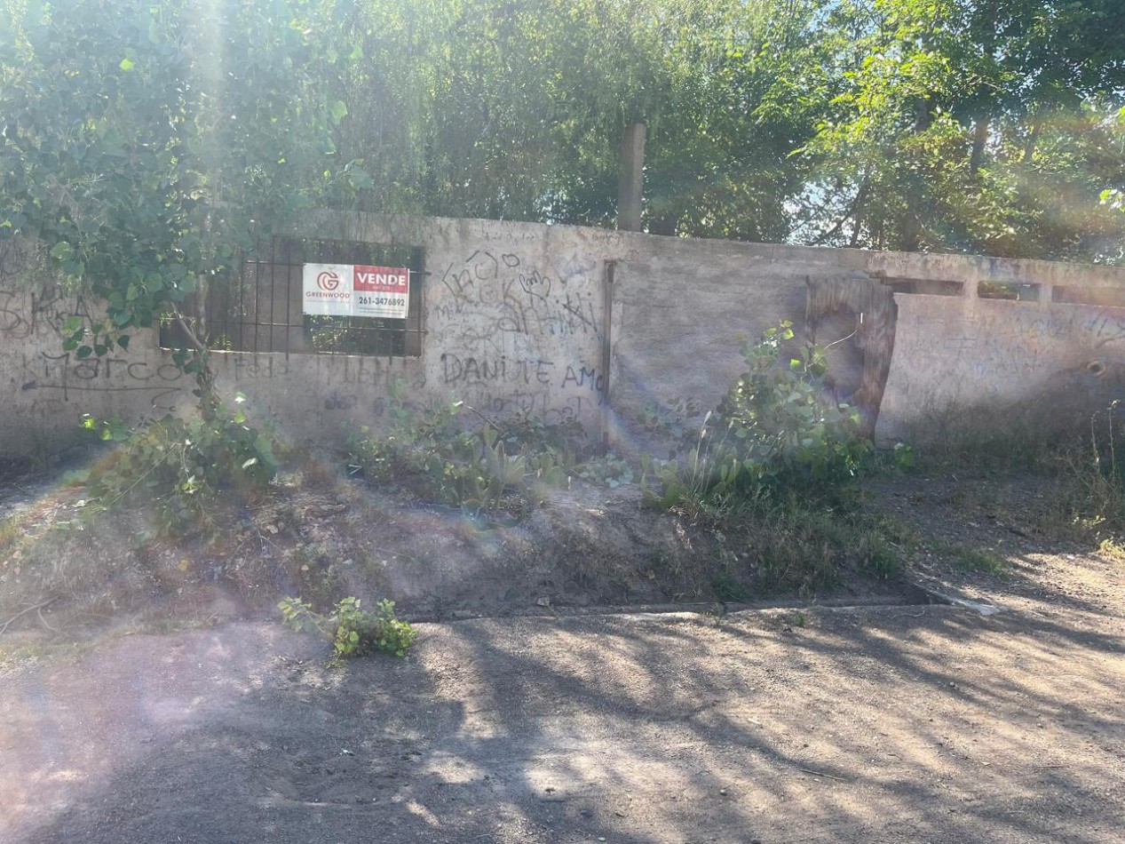 GREENWOOD INMOBILIARIA VENDE LOTE EN UNA EXCELENTE UBICACION