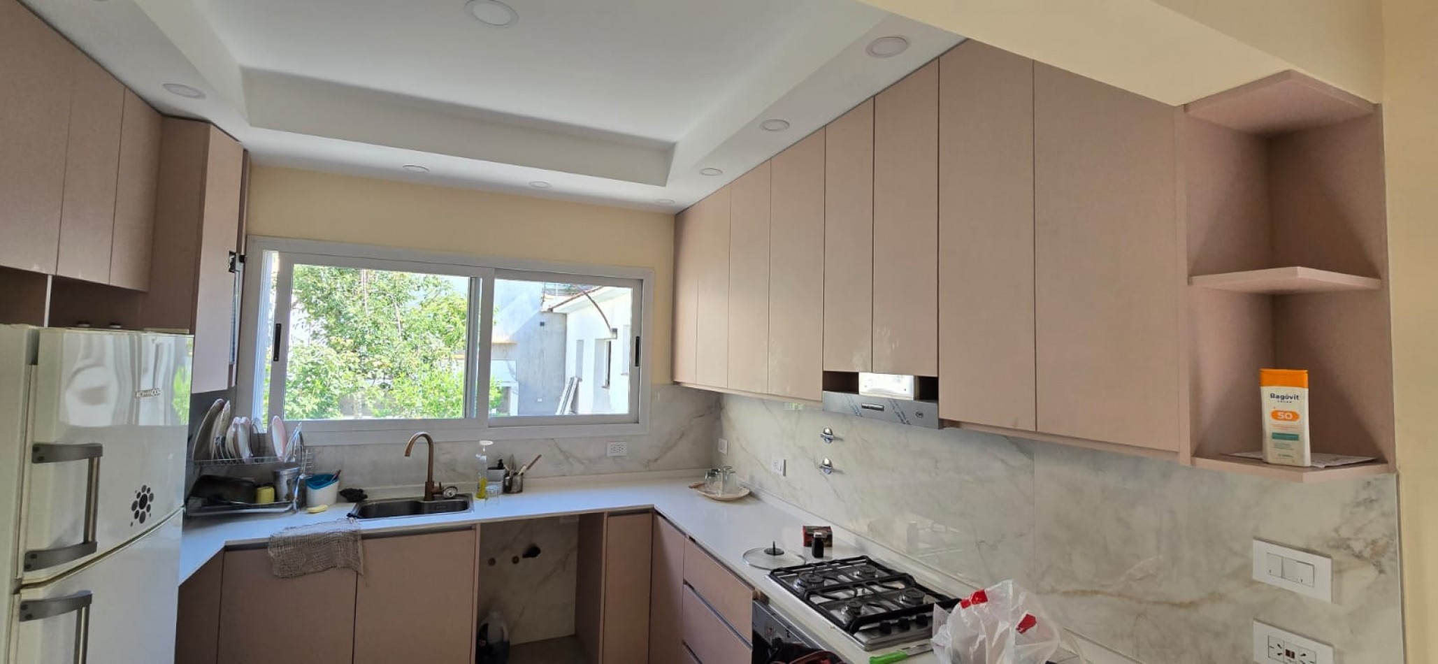 GREENWOOD INMOBILIARIA VENDE HERMOSA CASA + DEPARTAMENTO INTERNO - QUINTA SECCION, CIUDAD DE MENDOZA