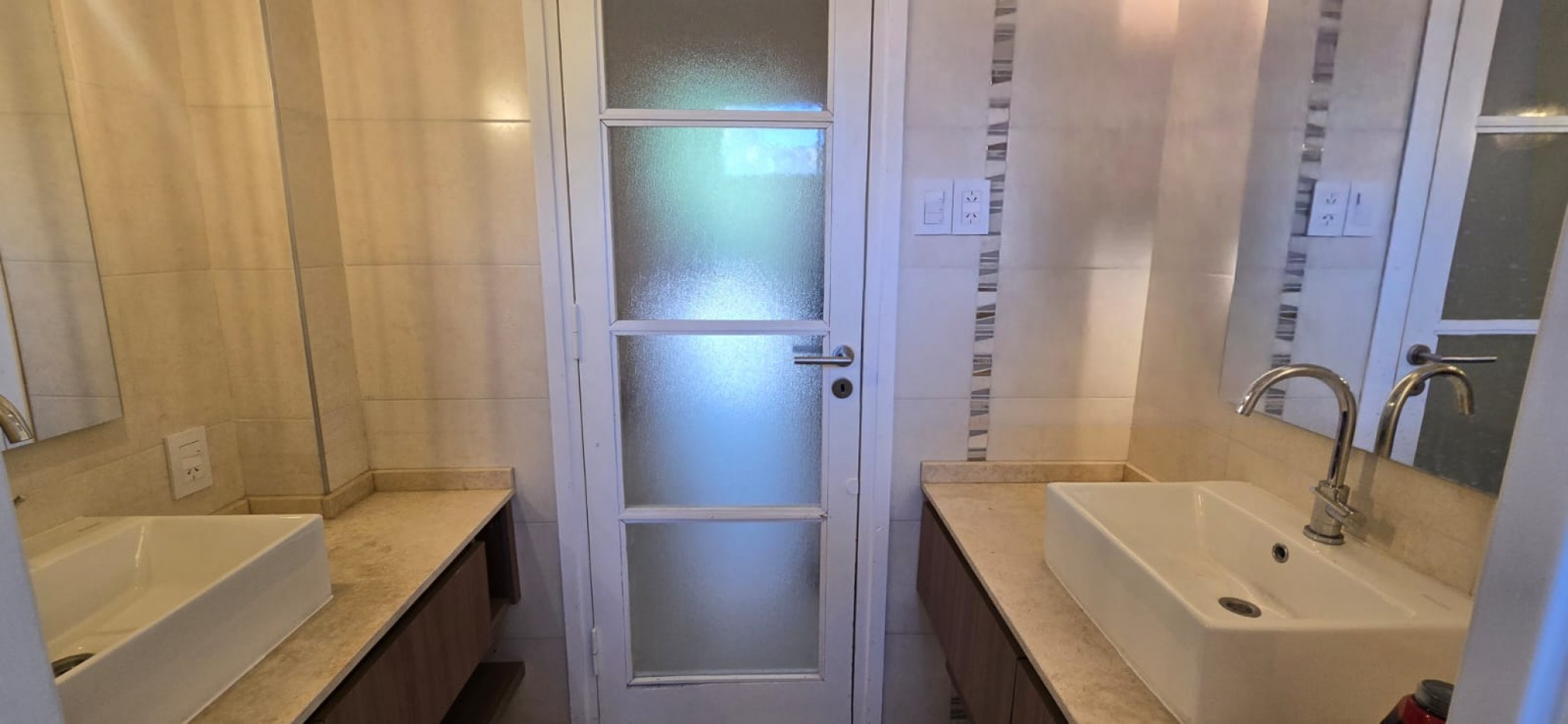 GREENWOOD INMOBILIARIA VENDE HERMOSA CASA + DEPARTAMENTO INTERNO - QUINTA SECCION, CIUDAD DE MENDOZA