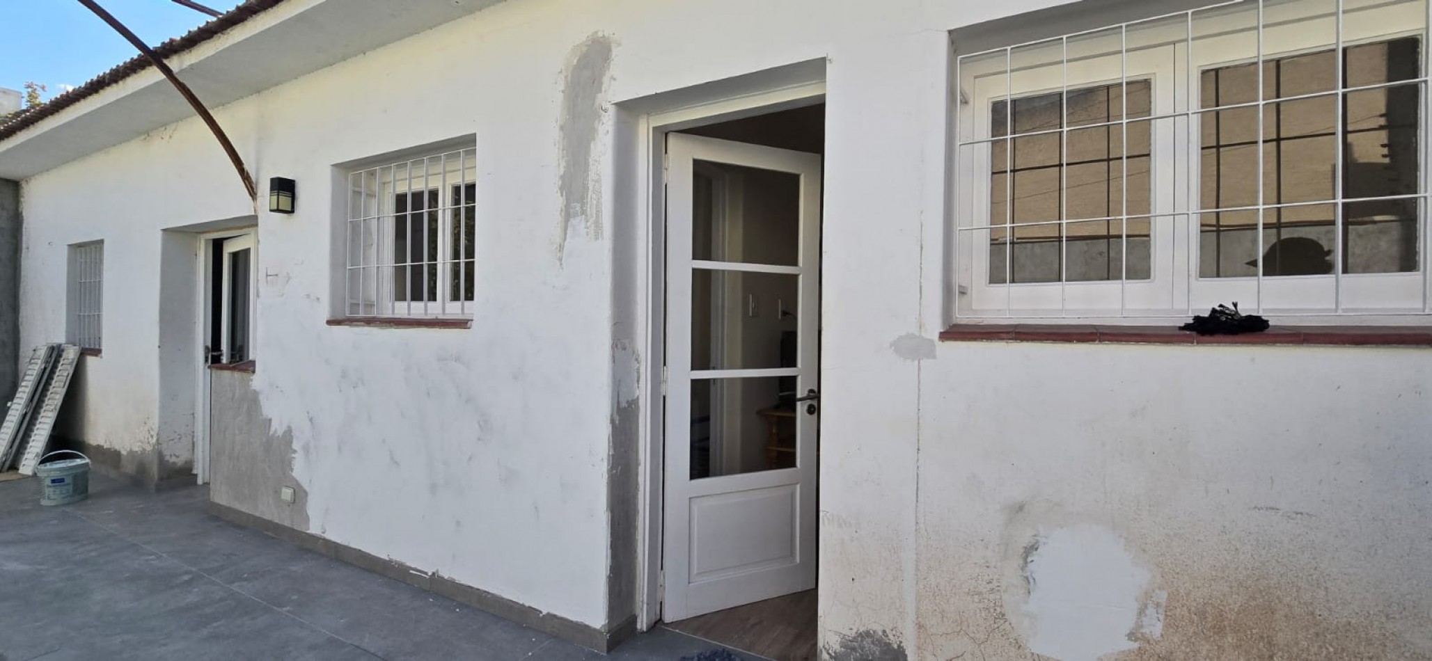 GREENWOOD INMOBILIARIA VENDE HERMOSA CASA + DEPARTAMENTO INTERNO - QUINTA SECCION, CIUDAD DE MENDOZA