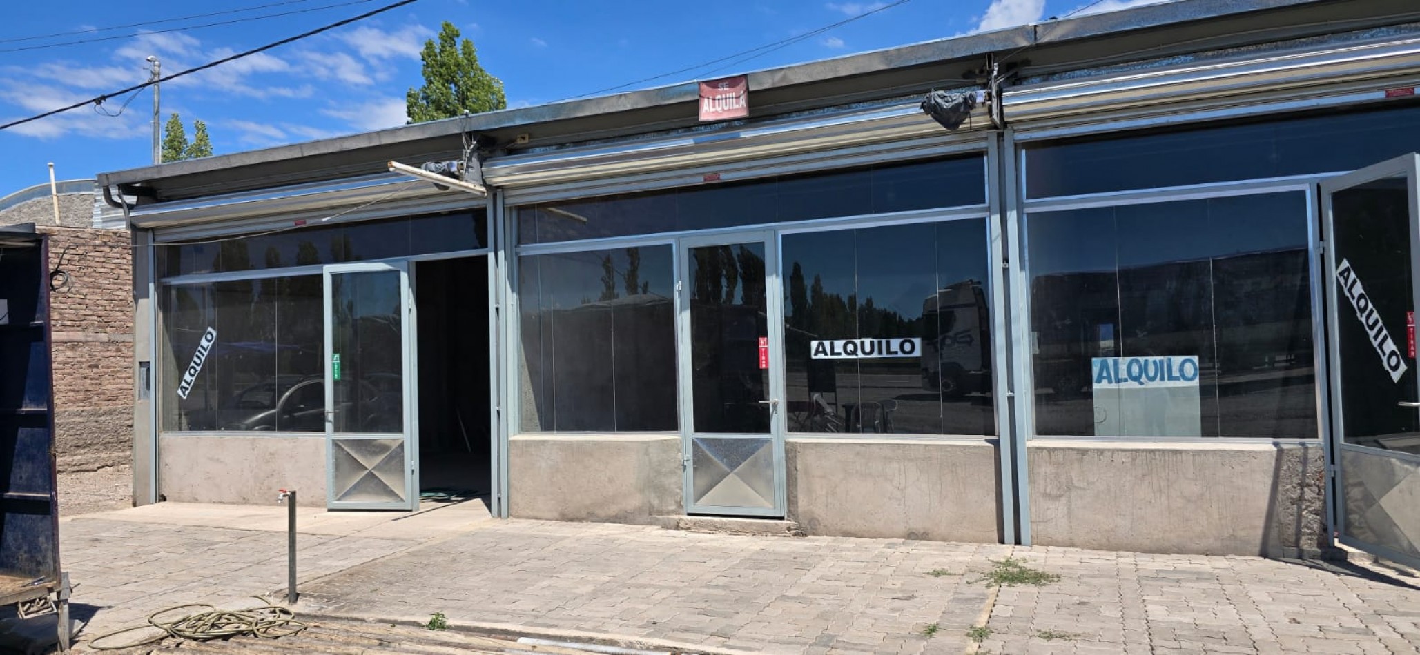 GREENWOOD INMOBILIARIA ALQUILA LOCALES COMERCIALES A ESTRENAR