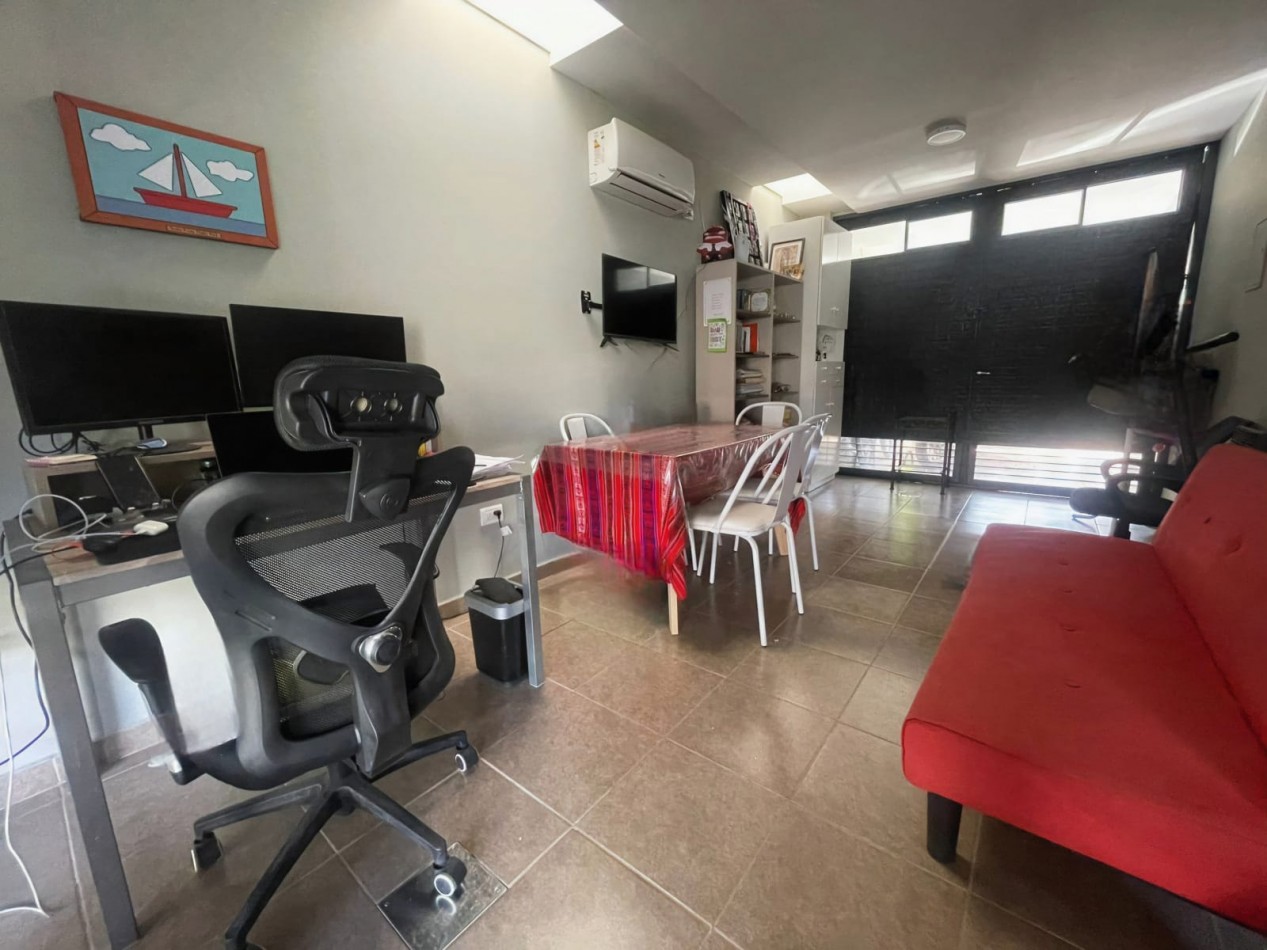 Inmobiliaria Greenwood vende Casa en Barrio Privado Urquiza - Guaymallen