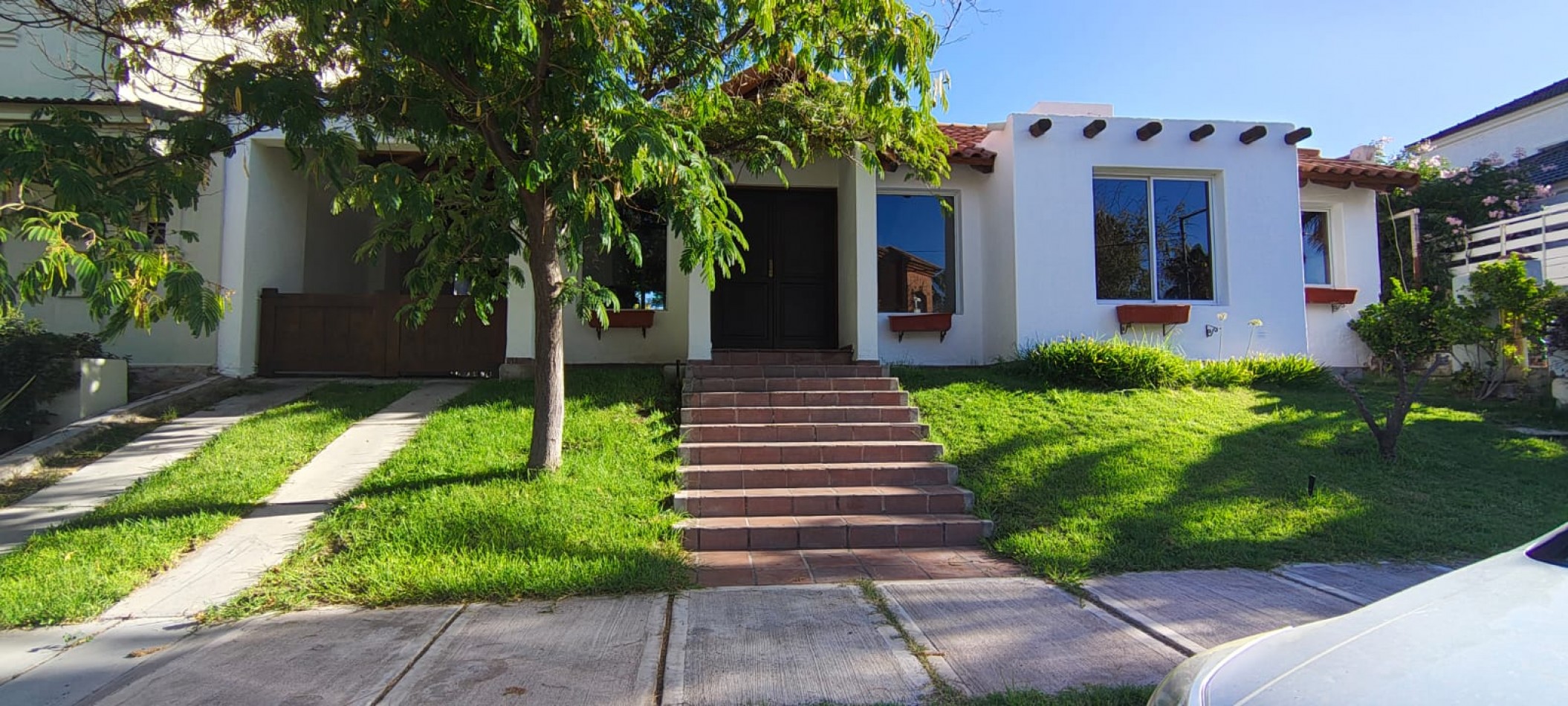 Greenwood Inversiones Inmobiliaria Alquila casa en el Barrio Privado Palmares