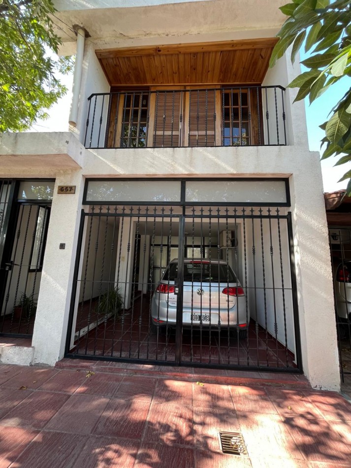 GREENWOOD INMOBILIARIA VENDE HERMOSA CASA EN LUJAN DE CUYO 