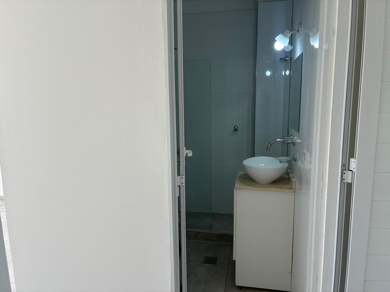 GREENWOOD INMOBILIARIA VENDE DEPARTAMENTO GUAYMALLEN! 