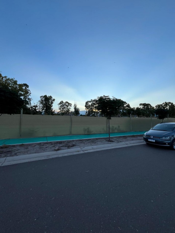 GREENWOOD INMOBILIARIA VENDE EXCELENTE LOTE EN EL BARRIO PRIVADO QVATTRO DE CHACRAS DE CORIA, LUJAN DE CUYO! 