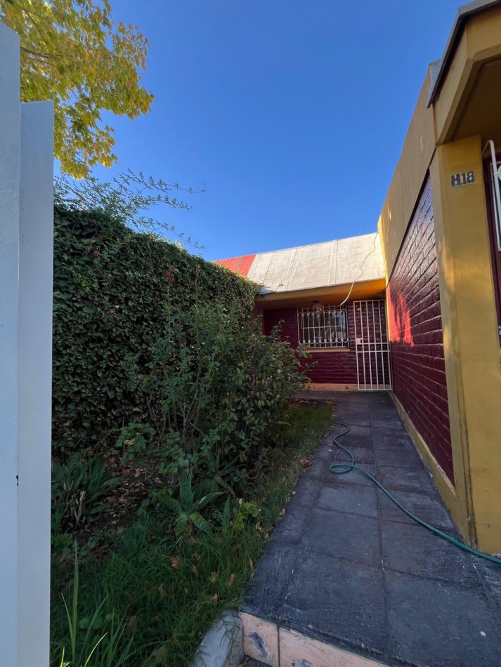 GREENWOOD INMOBILIARIA VENDE HERMOSA CASA EN LUJAN DE CUYO 