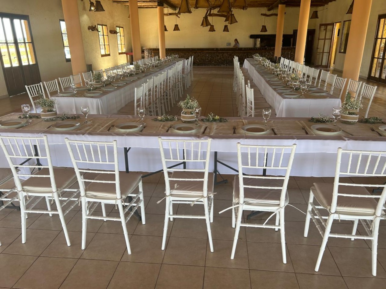 GREENWOOD INMOBILIARIA VENDE SALON DE EVENTOS CON DEPARTAMENTO!   