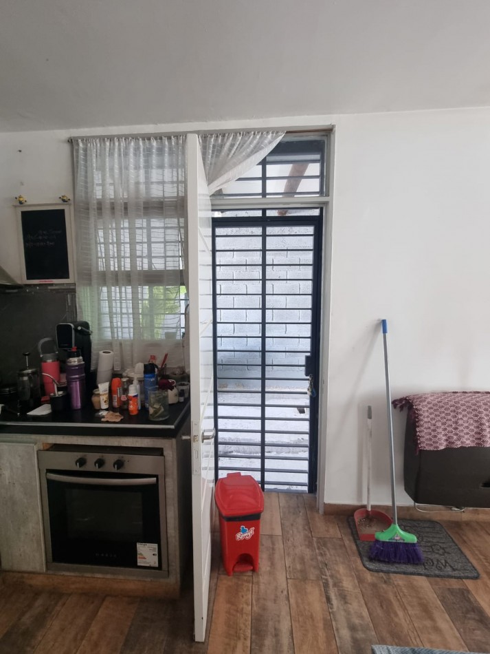 GREENWOOD INMOBILIARIA VENDE CASA  - B° NUEVO SIGLO