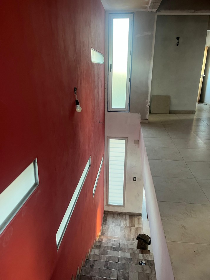 GREENWOOD INMOBILIARIA VENDE CASA EN BARRIO RINCON DE VISTALBA