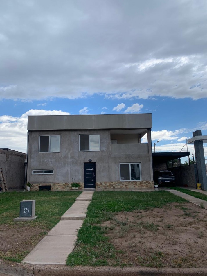 GREENWOOD INMOBILIARIA VENDE CASA A ESTRENAR B° ATAMISQUE EN VISTALBA LUJAN