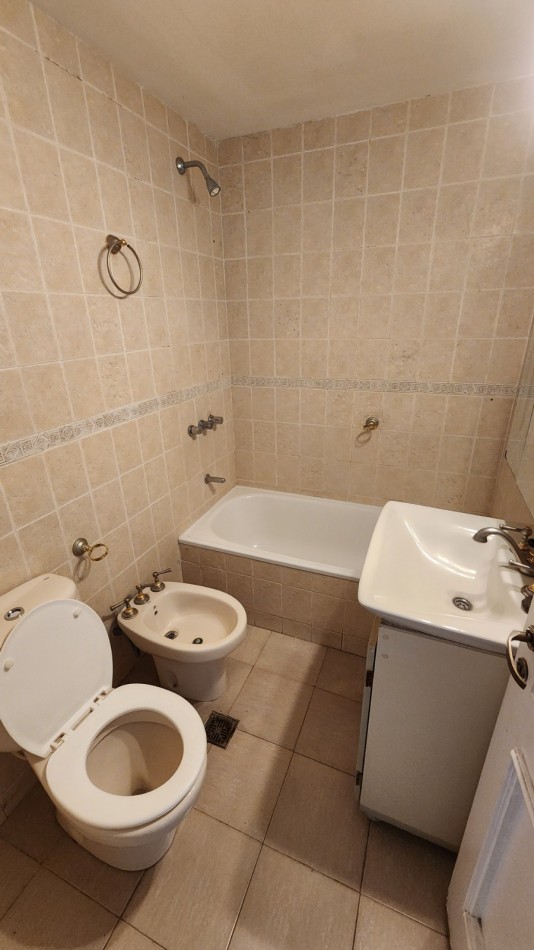 GREENWOOD INMOBILIARIA ALQUILA Casa en Barrio Privado Furlotti - Tranquilidad y comodidad en un solo lugar