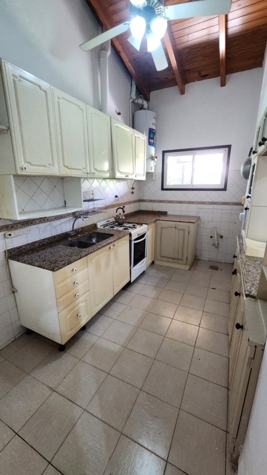 GREENWOOD INMOBILIARIA ALQUILA Casa en Barrio Privado Furlotti - Tranquilidad y comodidad en un solo lugar