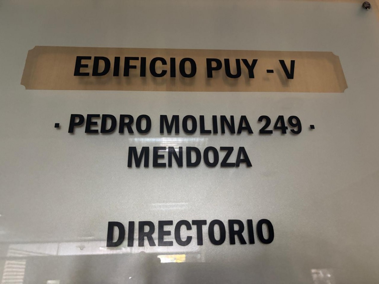 GREENWOOD INMOBILIARIA te presenta una excelente oportunidad de inversion: Cochera en venta frente al Poder Judicial.