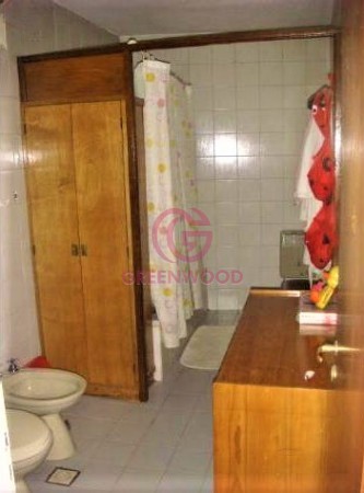 GREENWOOD VENDE GRAN PROPIEDAD EN CHACRAS DE CORIA, CASA, DEPENDENCIA DE SERVICIO, PARQUE Y PISCINA