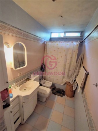 GREENWOOD VENDE GRAN PROPIEDAD EN CHACRAS DE CORIA, CASA, DEPENDENCIA DE SERVICIO, PARQUE Y PISCINA