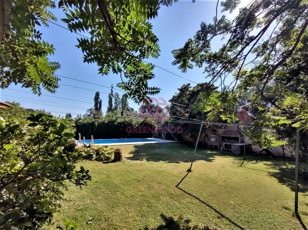 GREENWOOD VENDE GRAN PROPIEDAD EN CHACRAS DE CORIA, CASA, DEPENDENCIA DE SERVICIO, PARQUE Y PISCINA