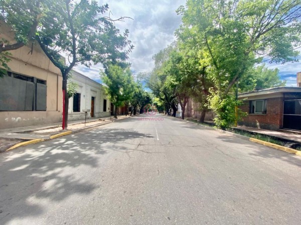 GREENWOOD VENDE BODEGA Y CASA EN LUJAN DE CUYO, IDEAL PARA INVERSORES DE EXPERIENCIAS GASTRONOMICAS Y GUARDA DE VINOS