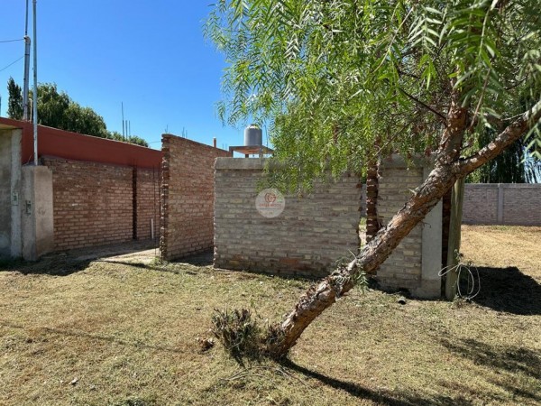 GREENWOOD VENDE TERRENO CON OBRA GRUESA EN BARRIO PRIVADO ROSA MOSQUETA EN GUAYMALLEN