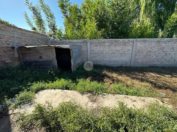 GREENWOOD VENDE TERRENO CON OBRA GRUESA EN BARRIO PRIVADO ROSA MOSQUETA EN GUAYMALLEN
