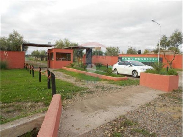 GREENWOOD VENDE LOTES EN EL HERMOSO BARRIO PRIVADO ROSA MOSQUETA