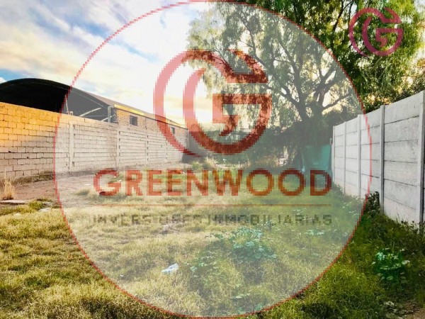 GREENWOOD VENDE IMPORTANTE LOTE EN MAIPU CON CONSTRUCCION DE ADOBE