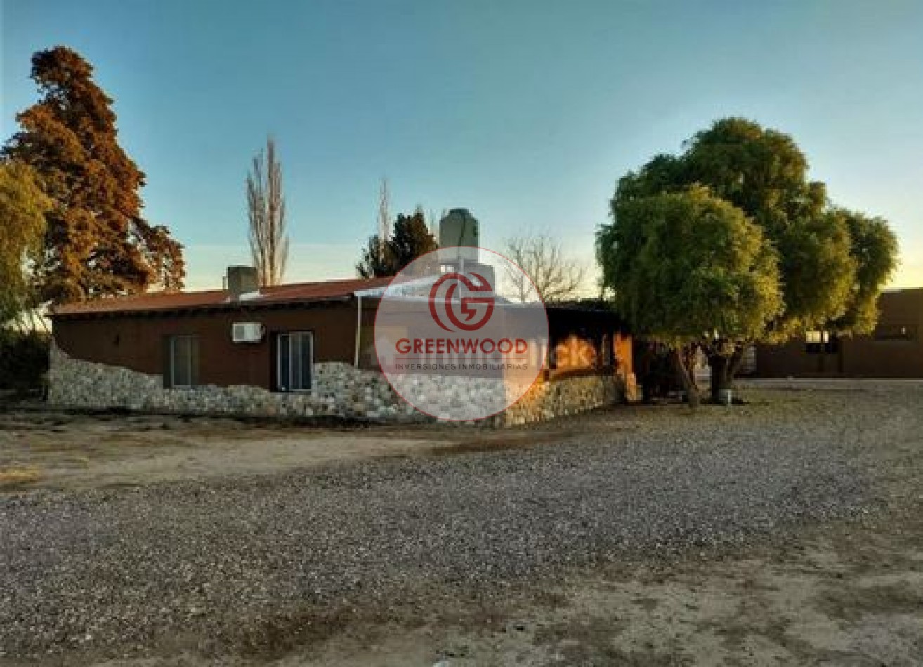 GREENWOOD VENDE FABULOSA FINCA CON VIÑEDO, CASA Y PEQUEÑA BODEGA ARTESANAL EN SAN RAFAEL