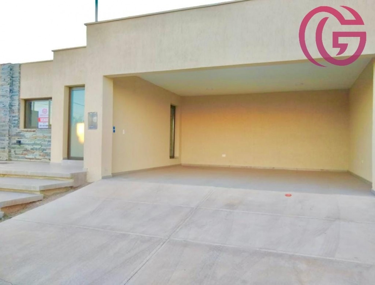 Greenwood Vende Oportunidad! Hermosa Casa en Barrio Villa Michelo, Maipu