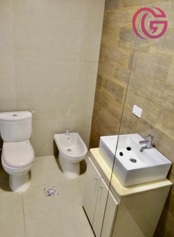 Greenwood Vende Oportunidad! Hermosa Casa en Barrio Villa Michelo, Maipu