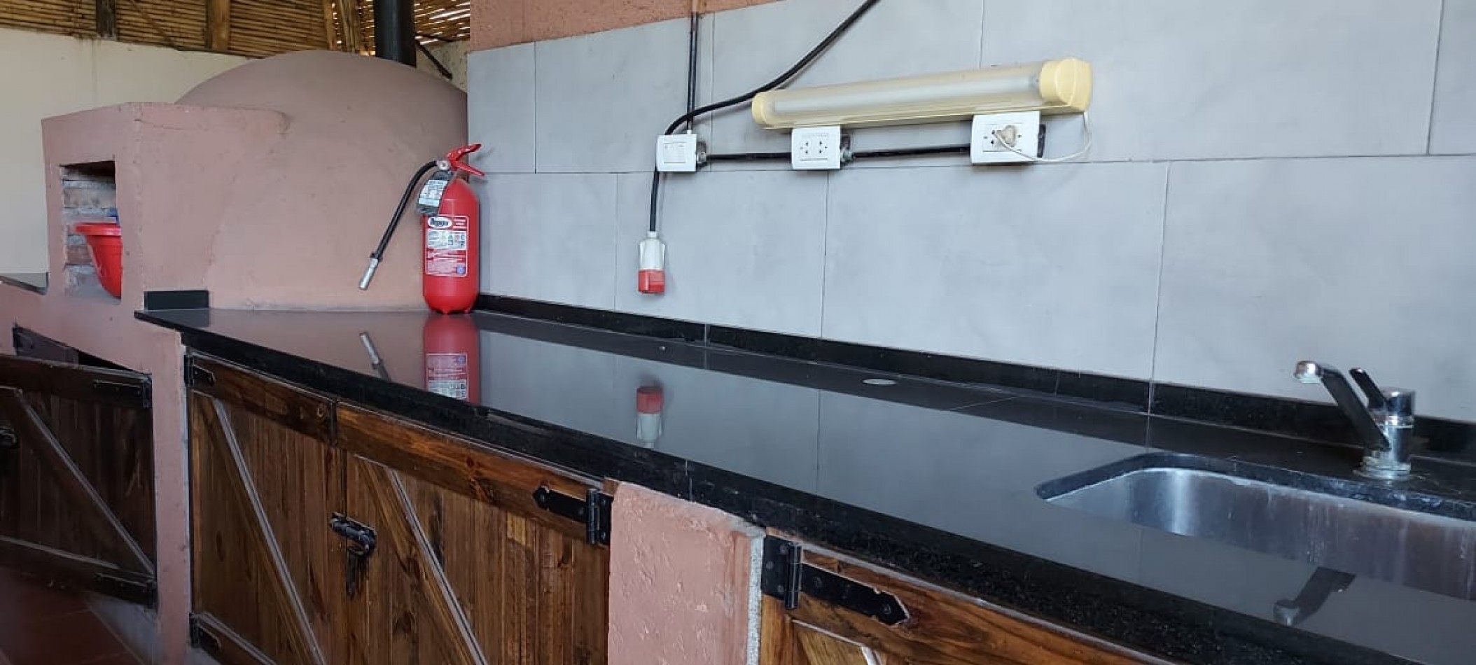 GREENWOOD INMOBILIARIA VENDE BODEGA EN MAIPU 