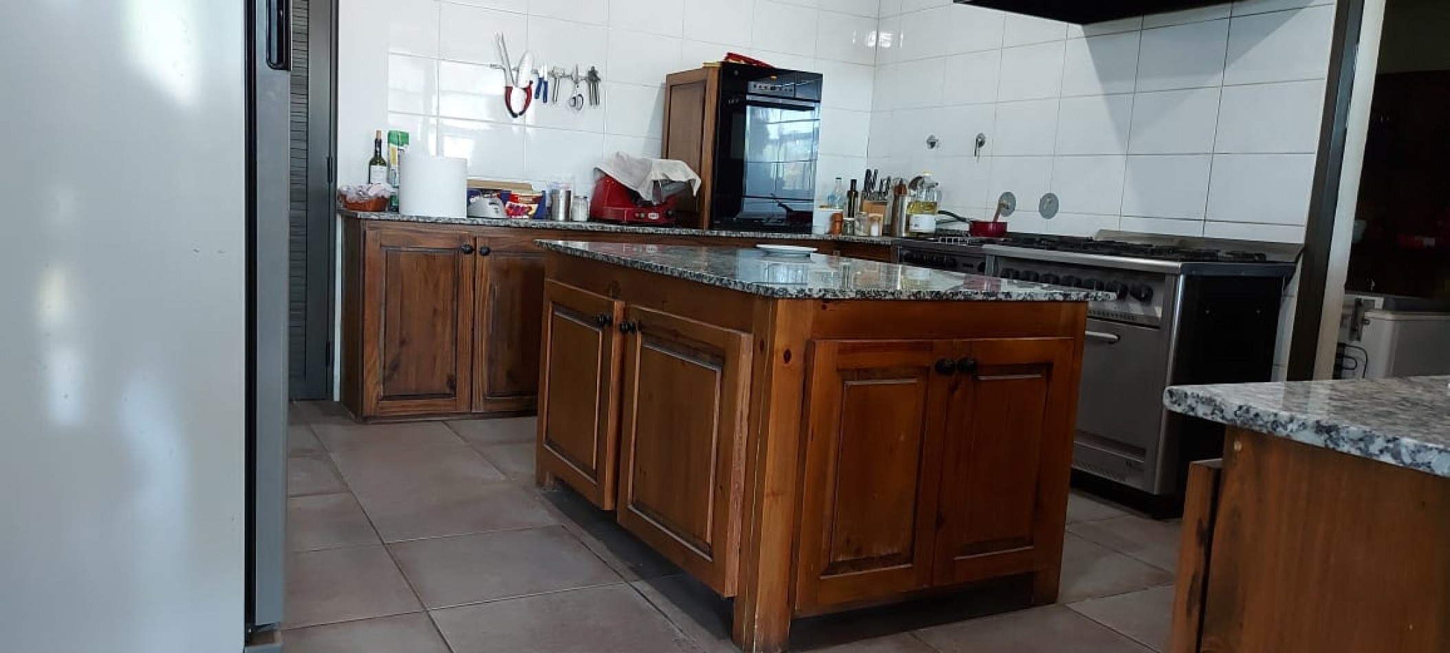 GREENWOOD INMOBILIARIA VENDE BODEGA EN MAIPU 