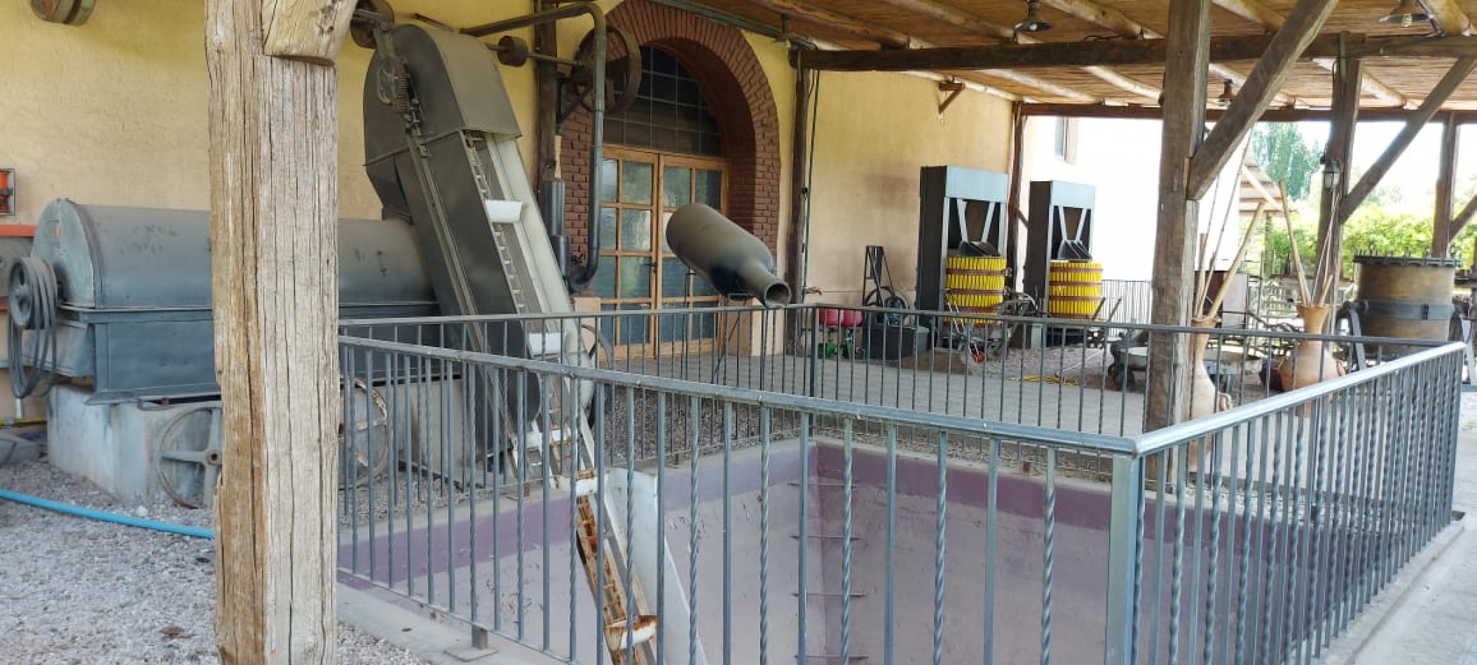 GREENWOOD INMOBILIARIA VENDE BODEGA EN MAIPU 