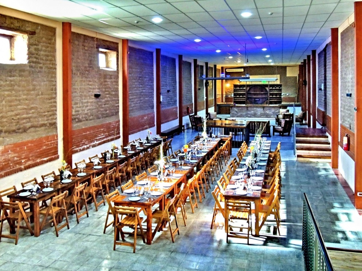 GREENWOOD INMOBILIARIA VENDE BODEGA EN MAIPU 