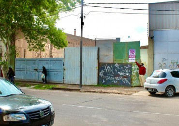 GREENWOOD VENDE AMPLIO LOTE EN CALLE OZAMIS DE MAIPU IDEAL EMPRENDIMIENTOS INMOBILIARIOS