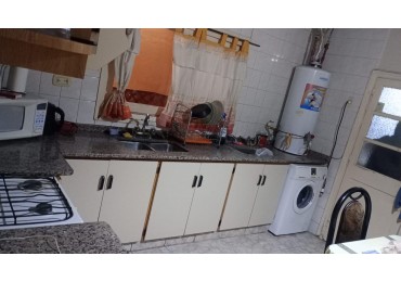 GREENWOOD VENDE Casa en el centro de Lujan