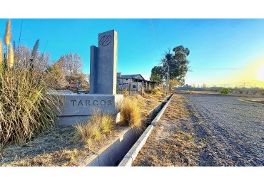 GREENWOOD VENDE LOTE EN EL BARRIO LOS TARCOS EN TRES ESQUINAS DE LUJAN.