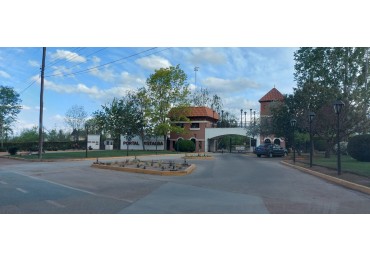 GREENWOOD VENDE LOTE EN BARRIO PRIVADO PORTAL DE VISTALBA 
