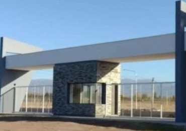 GREENWOOD INMOBILIARIA VENDE TERRENO EN BARRIO DISTRITO AZCUENAGA 