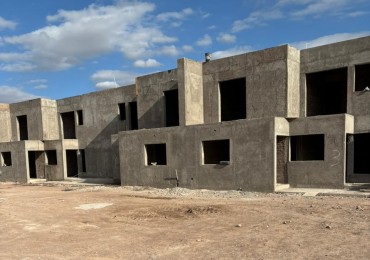 DUPLEX EN POZO - Complejo Privado PASEO TIASTA